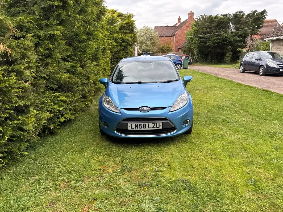 Used Ford Fiesta Zetec 2008 Blue Hatchback