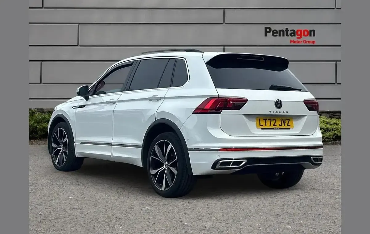 Used VW Tiguan R-line 150 HP (110 kW) 2022 White SUV