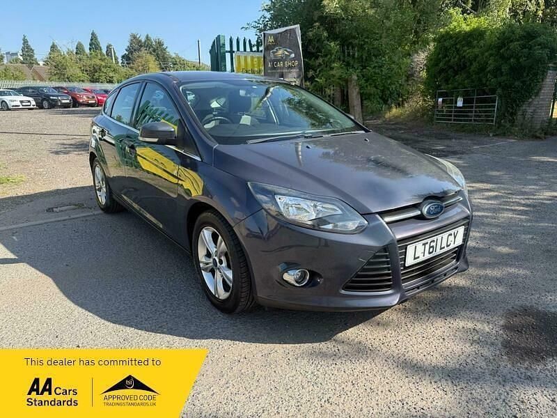 Grey Used 2011 Ford Focus Zetec Hatchback | £3,395 (Fair price) - Image 1/4