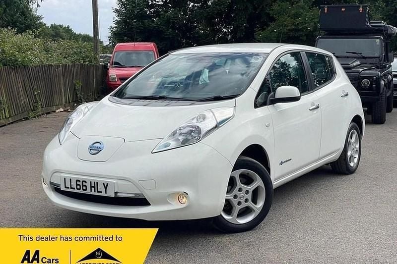 Used Nissan Leaf Acenta 30 kW (41 HP) 2016 Hatchback