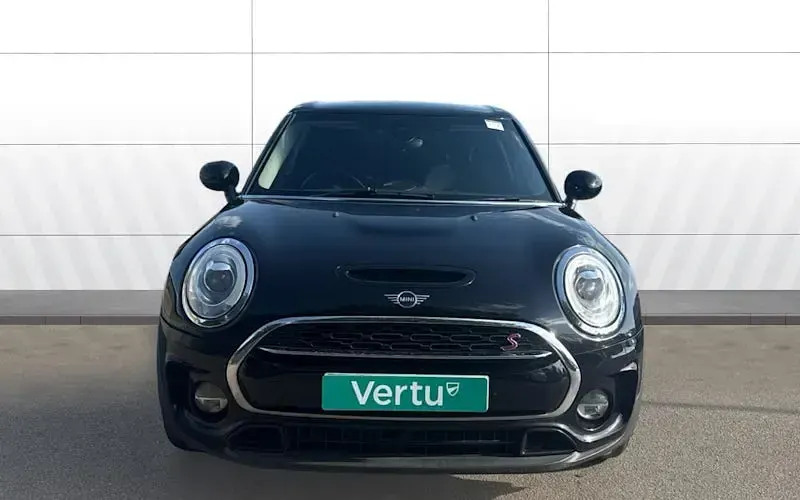 Begagnad Mini Cooper Clubman 192 HK (141 kW) 2018 Svart Kombi