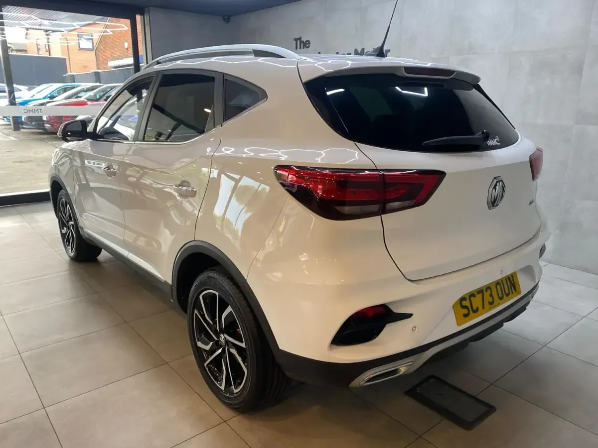 Used MG ZS Exclusive 106 HP (77 kW) 2024 White SUV
