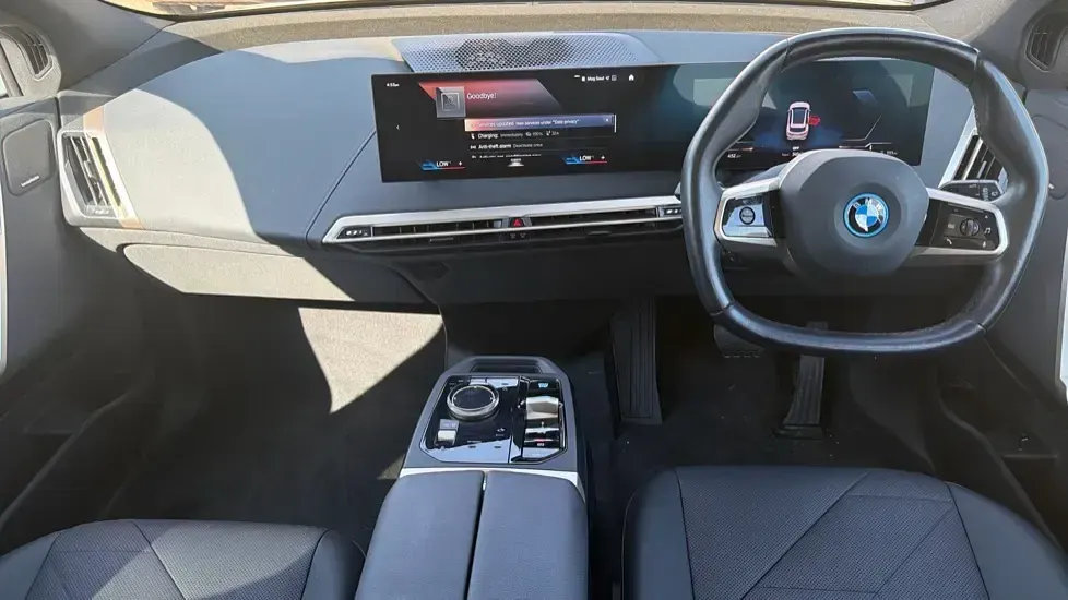 Used BMW iX M Sport 236 kW (322 HP) 2022 White SUV