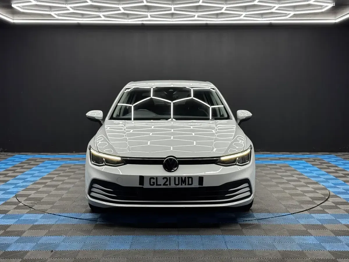 Used VW Golf VII Life 2021 White Hatchback