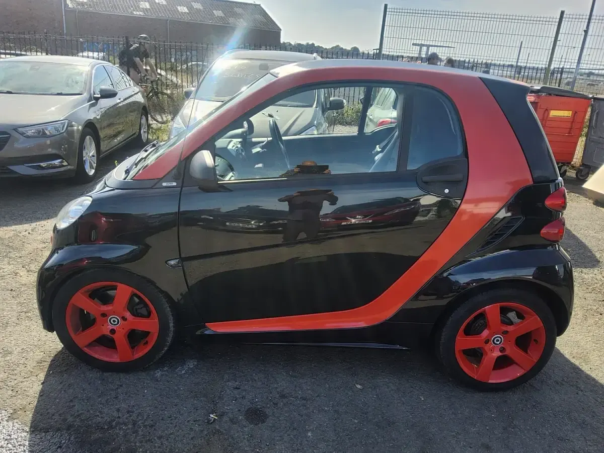 Used Smart ForTwo Coupé Pulse 84 HP (61 kW) 2012 Black Coupe