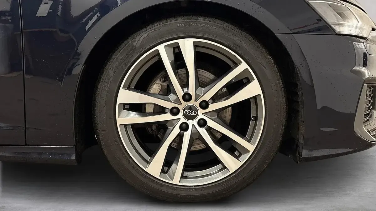 Used Audi A6 S-Line 204 HP (150 kW) 2023 Blue Sedan