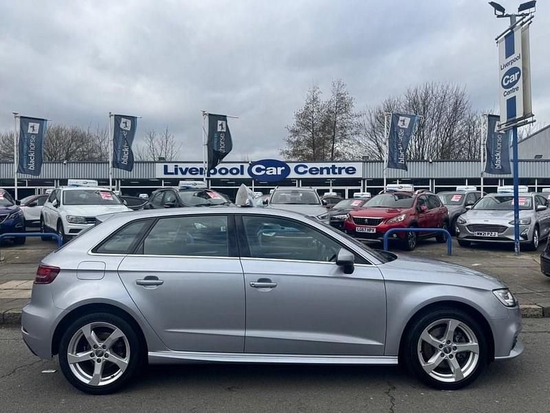 Used Audi A3 Sportback e-tron Advanced 204 HP (150 kW) 2020 Silver Hatchback