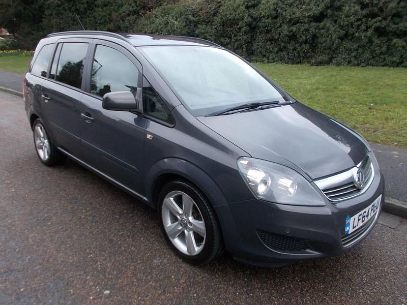 Used Vauxhall Zafira 120 HP (88 kW) 2014 Grey MPV
