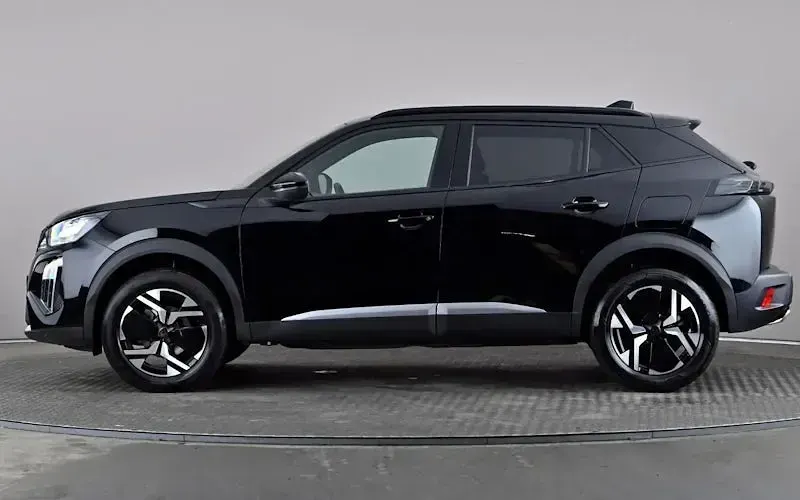 Used Peugeot 2008 Allure 131 HP (96 kW) 2024 Black SUV