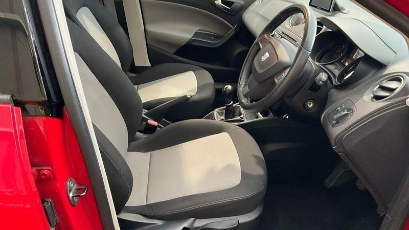 Used Seat Ibiza 85 HP (62 kW) 2013 Red Hatchback