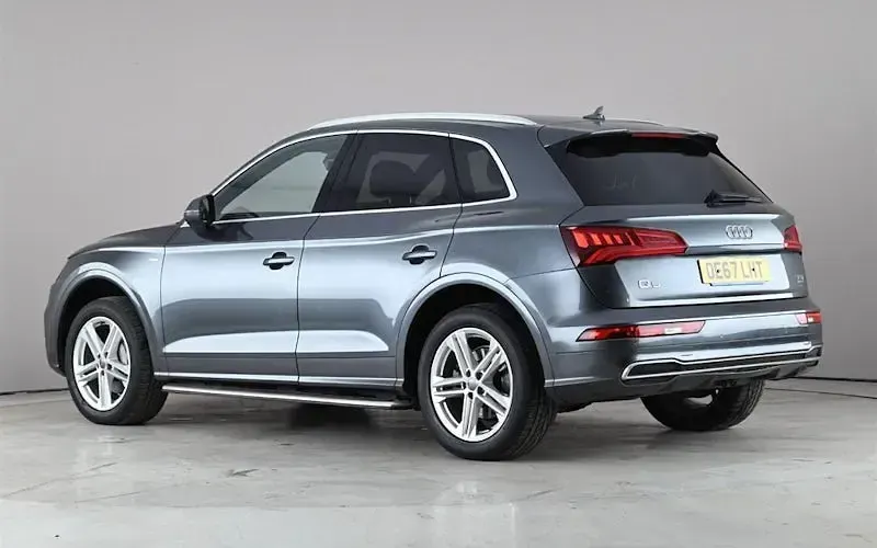 Used Audi Q5 S-Line 252 HP (185 kW) 2018 Grey SUV