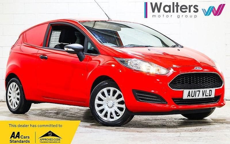 Used 2017 Ford Fiesta Van | £3,800 (Fair price) - Image 1/4