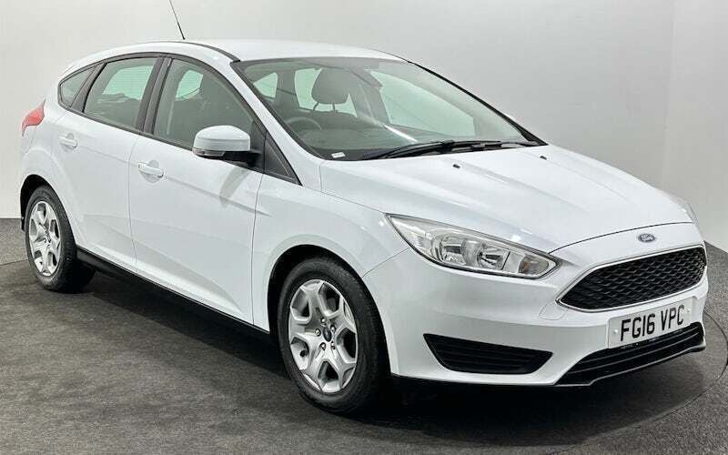 Used 2017 Ford Focus Style Hatchback | £5,483 (Good price) - Image 1/3
