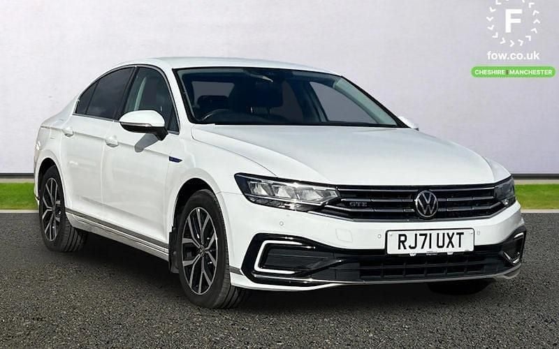 Used VW Passat GTE 218 HP (160 kW) 2021 White Sedan