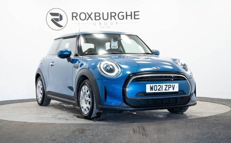 Blue Used 2021 Mini ONE Classic Hatchback | £10,995 (Good price) - Image 1/4