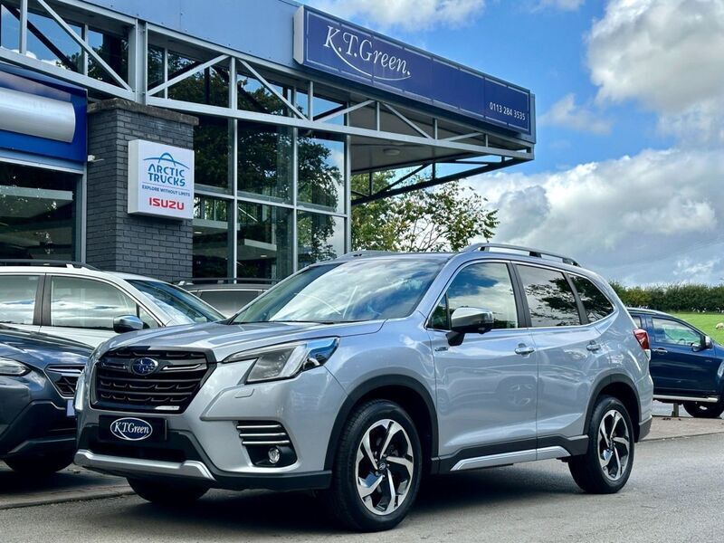 Silver Used 2023 Subaru Forester Premium SUV | £34,995 (Expensive) - Image 1/4