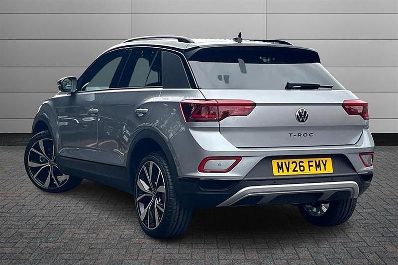 Ny VW T-Roc Design 150 HK (110 kW) 2026 Vit SUV