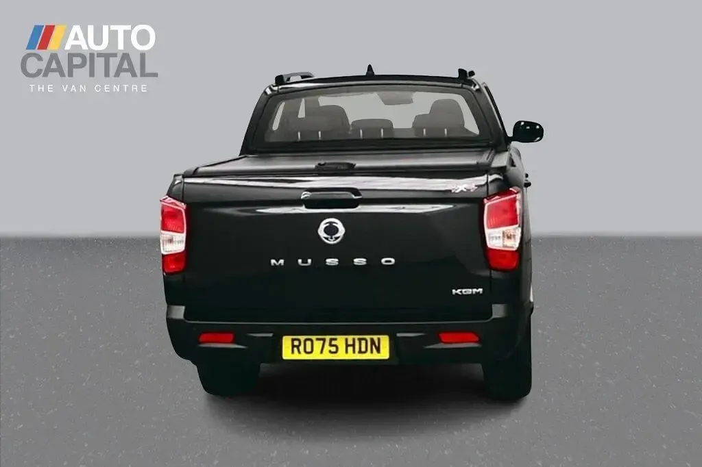 New KGM Musso 202 HP (148 kW) 2025 Black Pickup