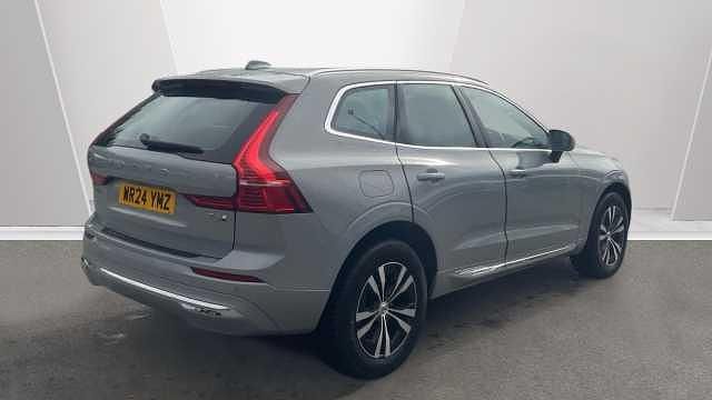 Used Volvo XC60 Core 345 HP (253 kW) 2025 SUV