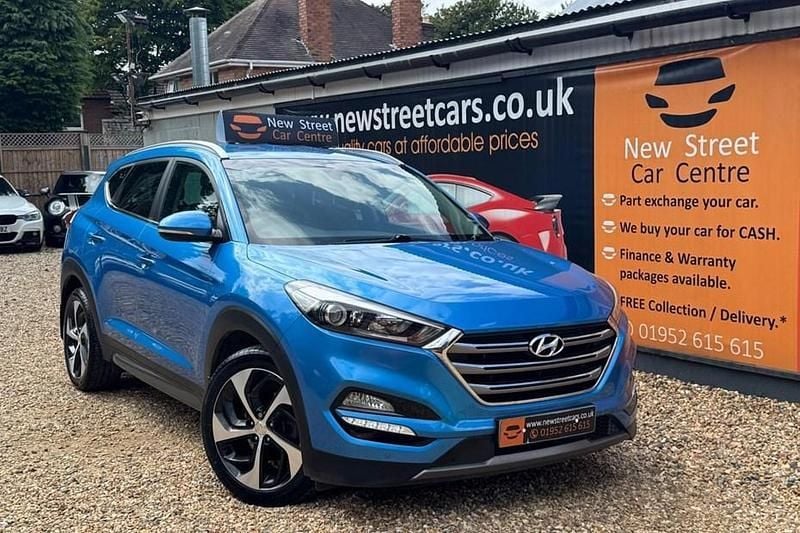 Blue Used 2017 Hyundai Tucson Premium SUV | £12,384 (Good price) - Image 1/1