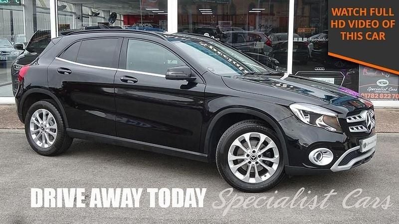 Black Used 2018 Mercedes GLA200 Executive SUV | £16,000 (Fair price) - Image 1/4