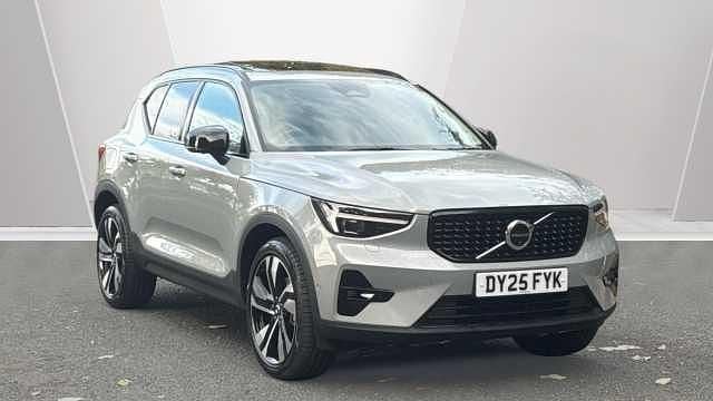 Used 2026 Volvo XC40 Ultra SUV | £36,990 (Expensive) - Image 1/3