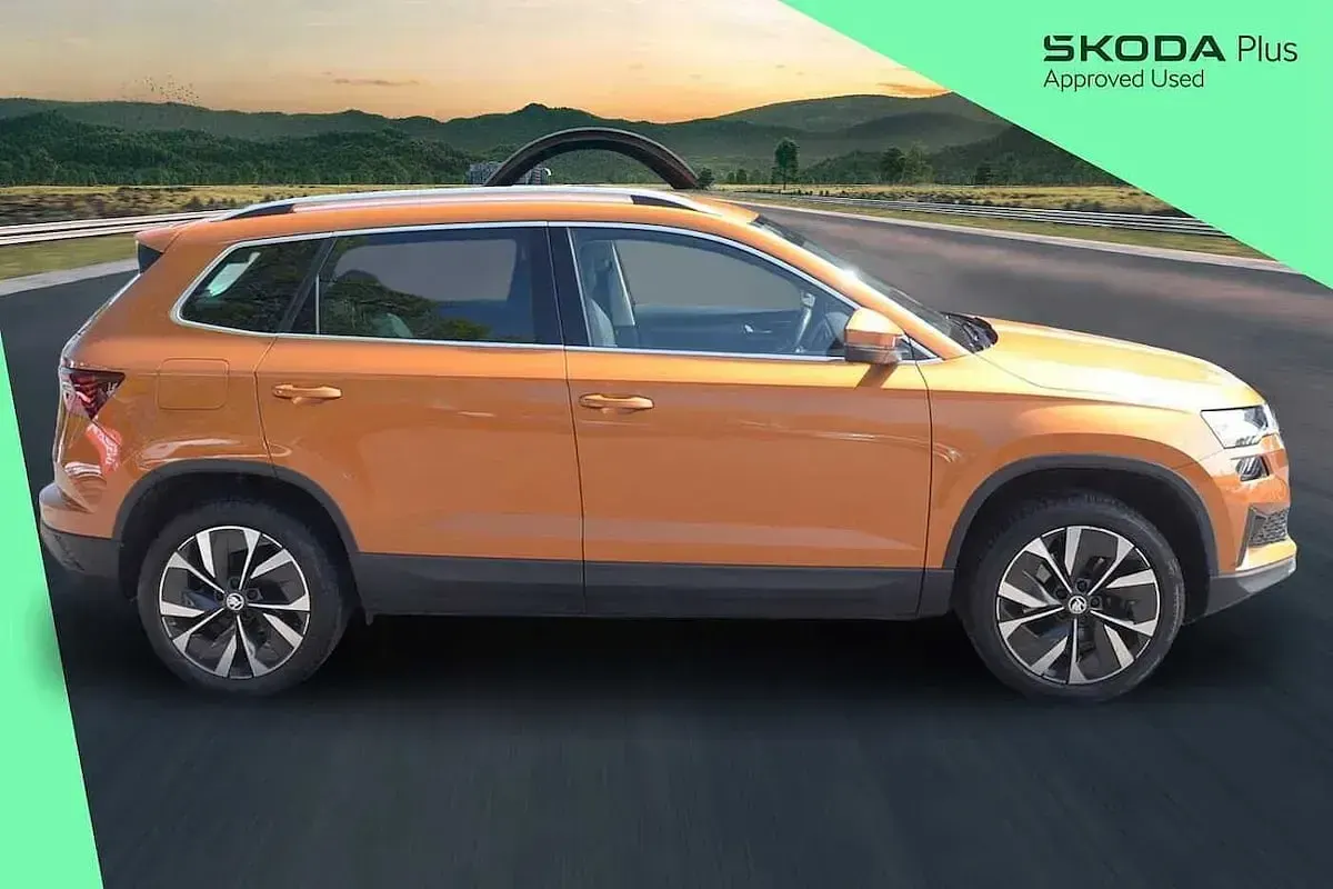 Used Skoda Karoq SE L 150 HP (110 kW) 2023 Phoenix orange metallic SUV