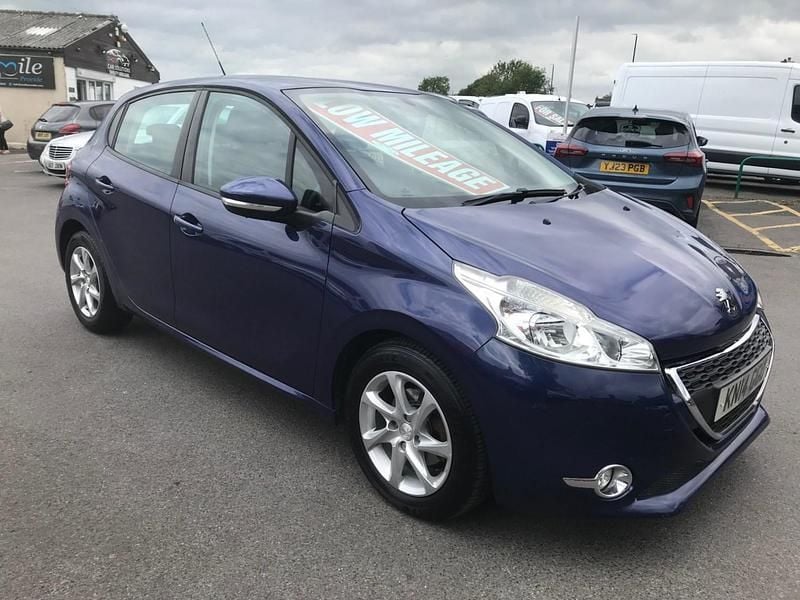 Blue Used 2014 Peugeot 208 Active Hatchback | £2,790 (Good price) - Image 1/4
