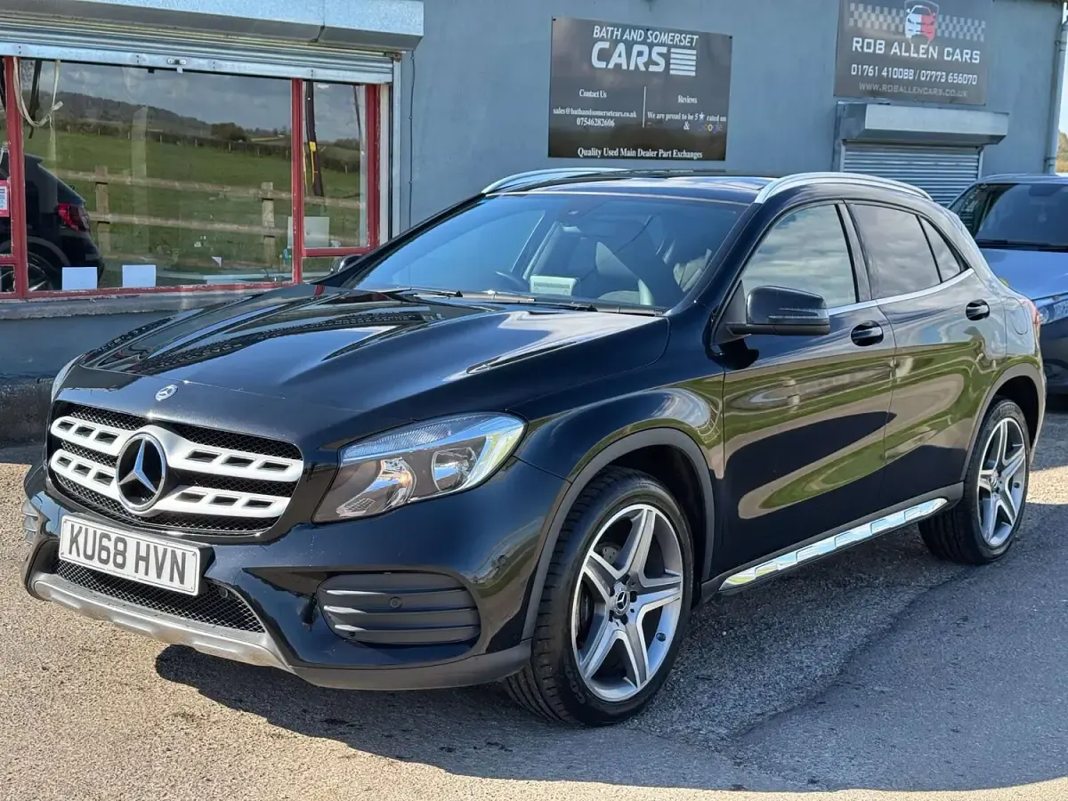 Used Mercedes GLA200 AMG line 134 HP (98 kW) 2018 Black SUV