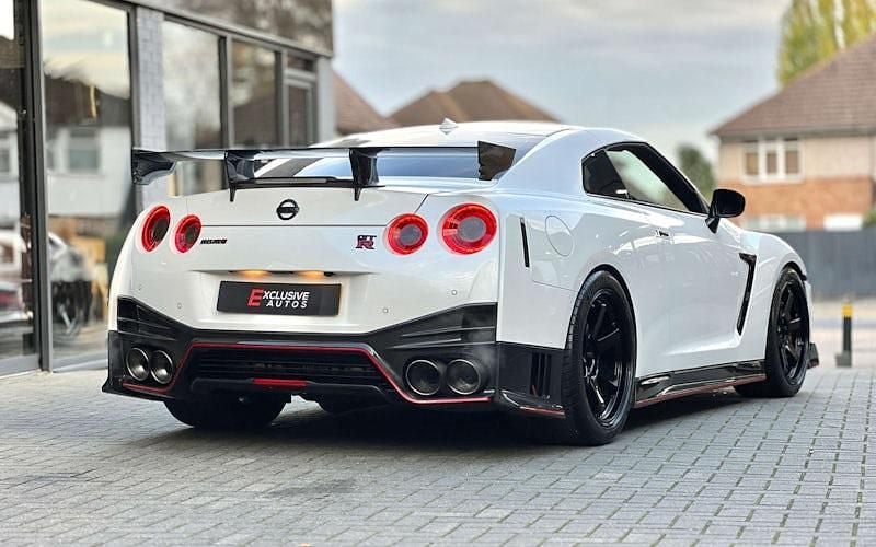 Used Nissan GT-R Nismo 600 HP (441 kW) 2019 Coupe