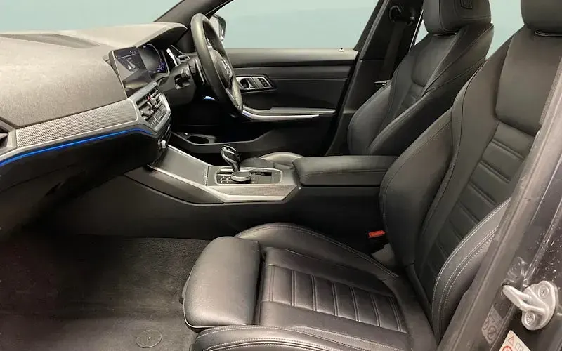 Begagnad BMW 330e M Sport 292 HK (214 kW) 2020 Sedan