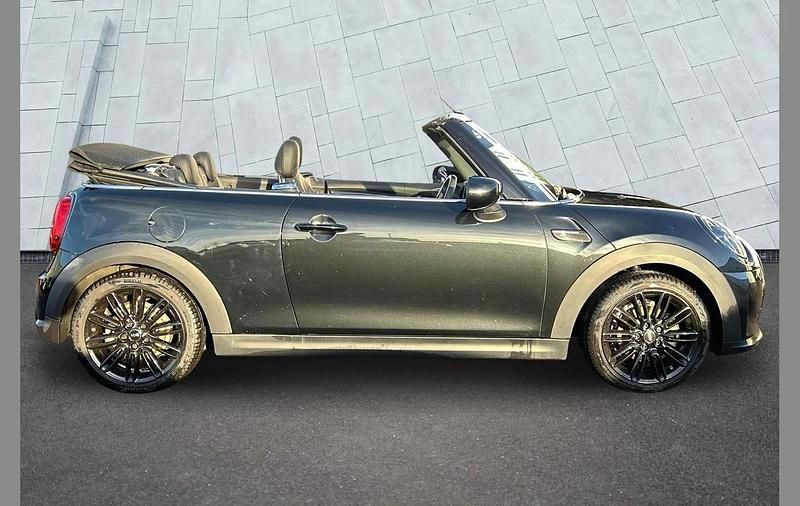 Used Mini Cooper Cabriolet Exclusive 134 HP (98 kW) 2022 Black Cabriolet