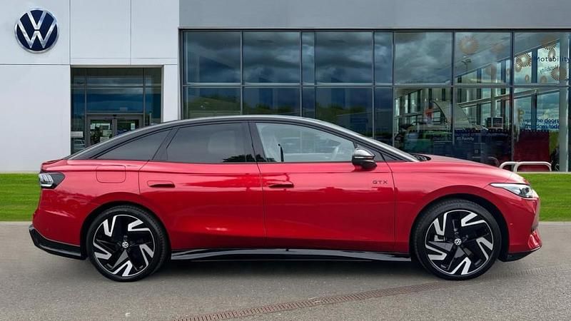 New VW ID.7 GTX 250 kW (340 HP) 2026 Kings red premium metallic black