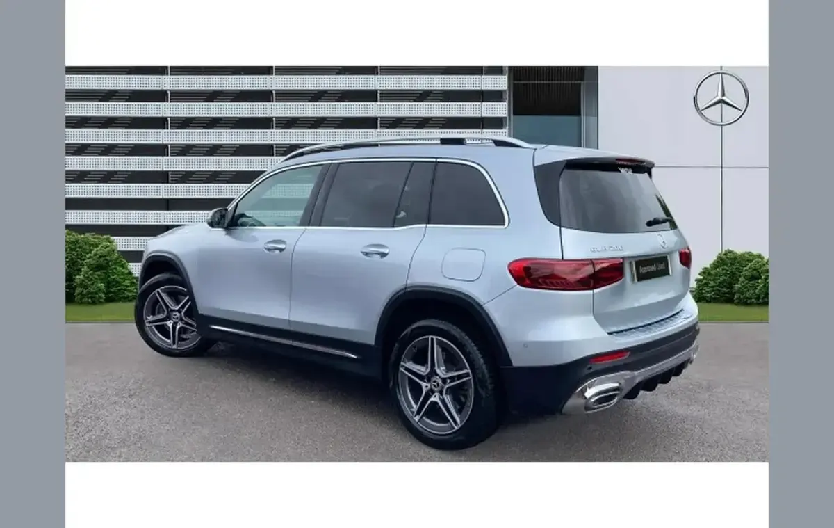 Used Mercedes GLB200 Executive 161 HP (118 kW) 2025 Silver SUV