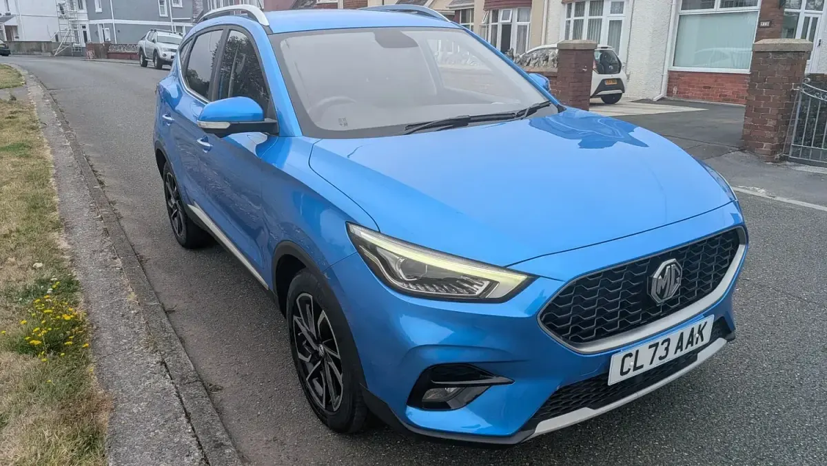 Used MG ZS Exclusive 111 HP (81 kW) 2024 Blue SUV