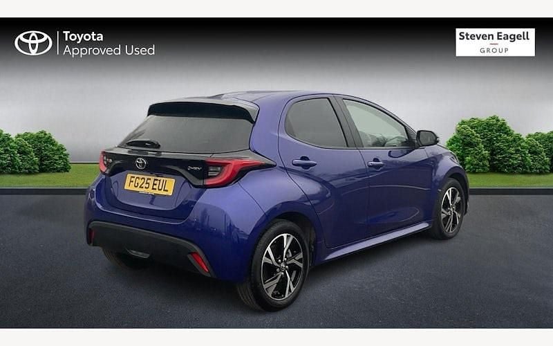 Used Toyota Yaris Hybrid Design 116 HP (85 kW) 2026 Hatchback