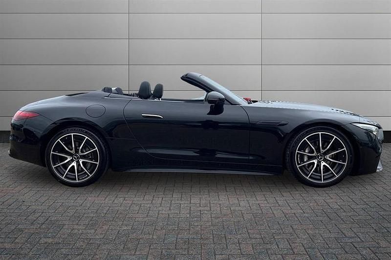 Used Mercedes SL43 AMG Premium 381 HP (280 kW) 2023 Black Cabriolet