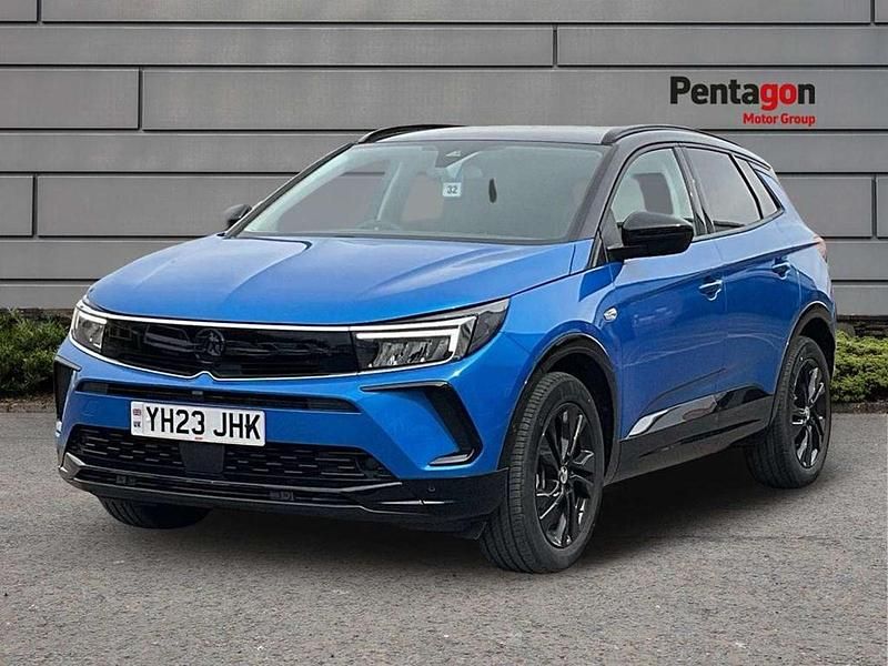 Second-hand Vauxhall Grandland X 128 CP (94 kW) 2023 Albastru SUV