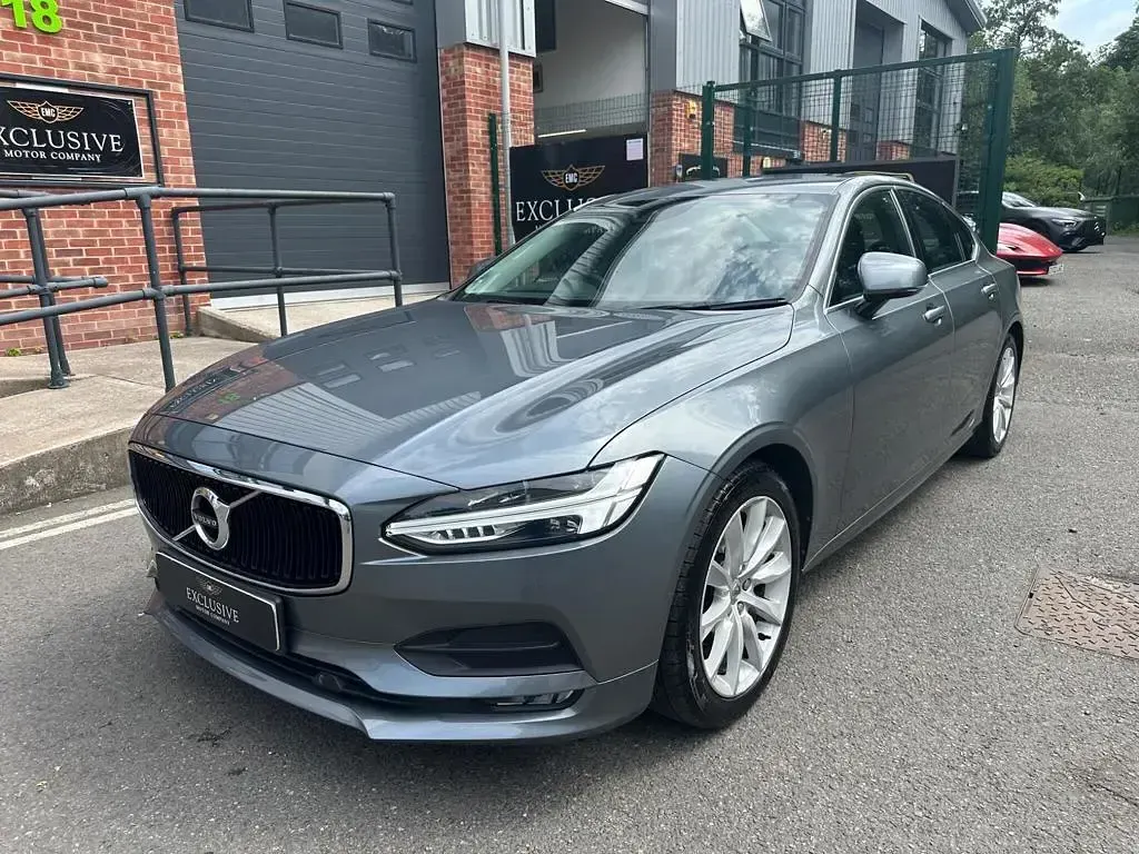 Used Volvo S90 Momentum 2020 Grey Sedan
