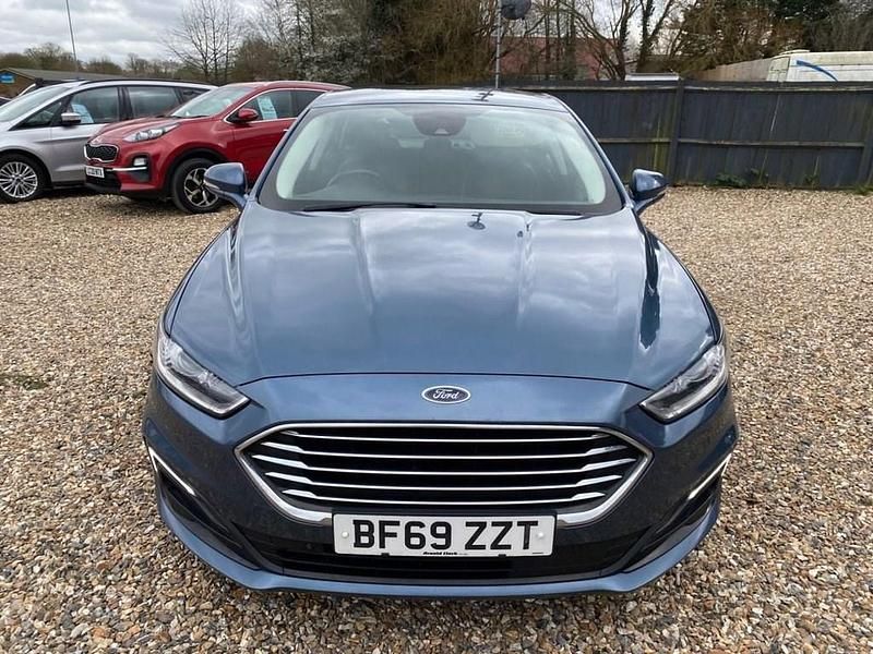 Used Ford Mondeo Titanium 150 HP (110 kW) 2019 Blue Hatchback