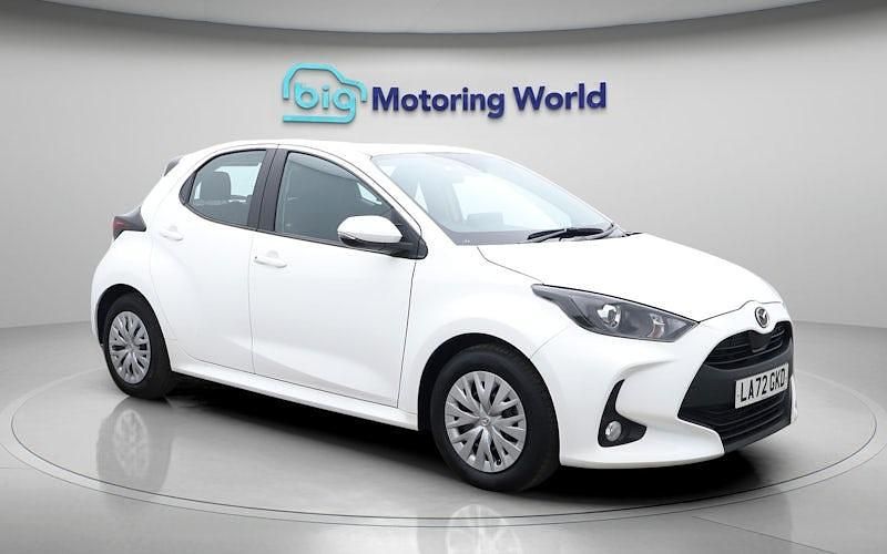 Used Mazda 2 116 HP (85 kW) 2023 White Hatchback