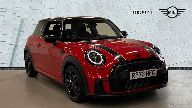 Used Mini Cooper Hatch 134 HP (98 kW) 2023 Red Hatchback