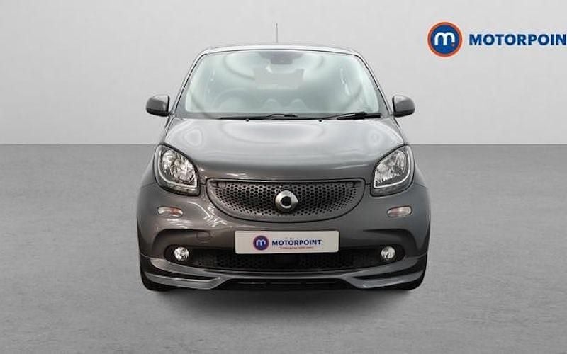 Used Smart ForFour 90 HP (66 kW) 2019 Grey Hatchback