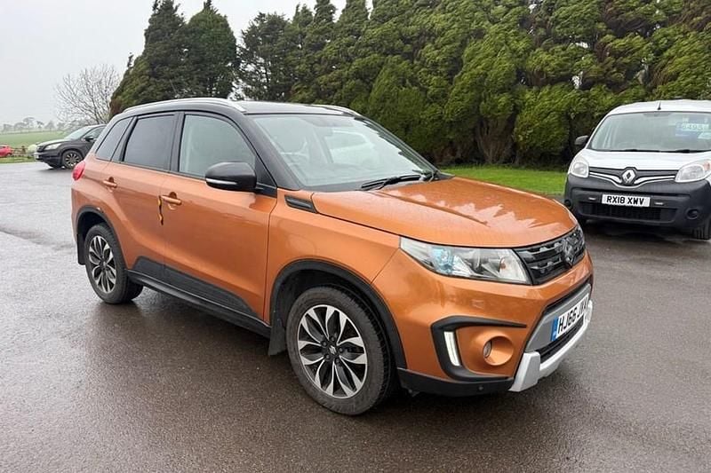 Used Suzuki Vitara SZ5 120 HP (88 kW) 2016 Orange SUV