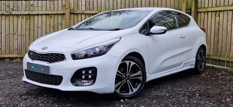 Used Kia ProCeed GT-Line 2016 White Hatchback
