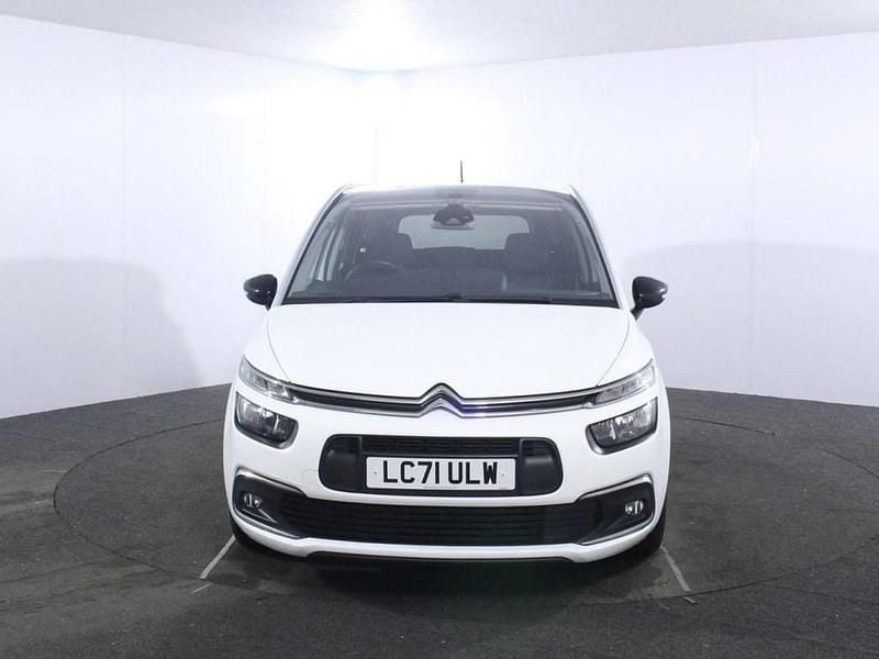 Used Citroën Grand C4 Picasso PureTech 130 HP (95 kW) 2022 White MPV