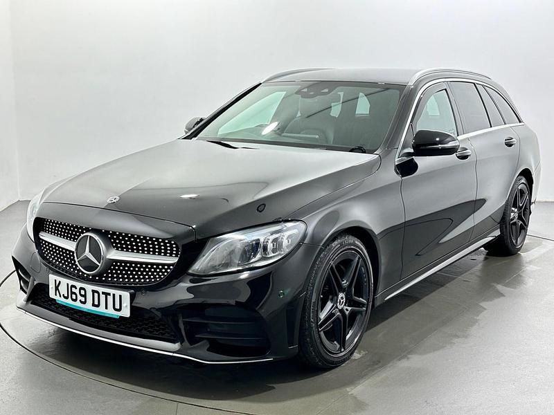 Used Mercedes C220 AMG line 194 HP (142 kW) 2020 Black Estate
