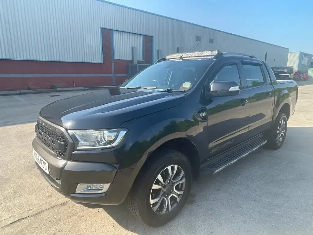 Used Ford Ranger Wildtrack 200 HP (147 kW) 2016 Black Pickup