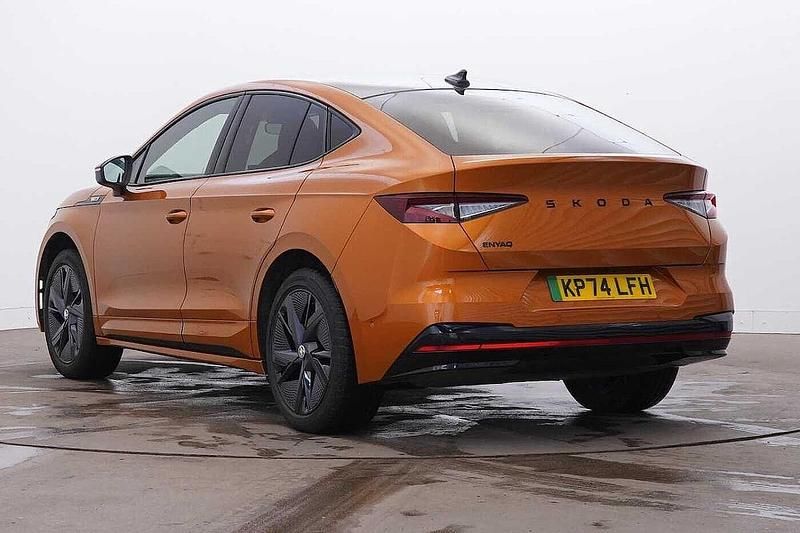 Used Skoda Enyaq iV vRS 183 kW (250 HP) 2024 Phoenix orange metallic SUV