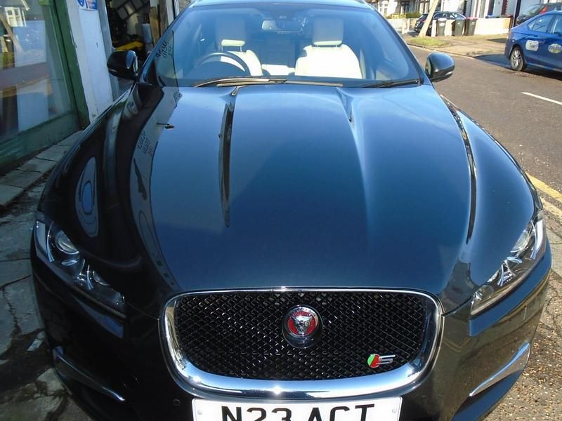 Used Jaguar XF Premium Luxury 2014 Grey Estate